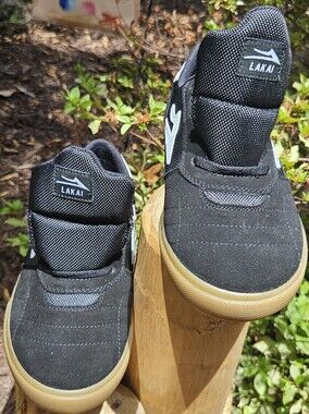 Lakai Shoes Cambridge Kids Black Skate Shoe with Gum Sole